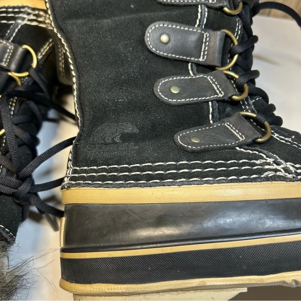 Sorel Joan of Arctic Women's 6 Waterproof Snow Boots Faux Fur Suede NL1540-010